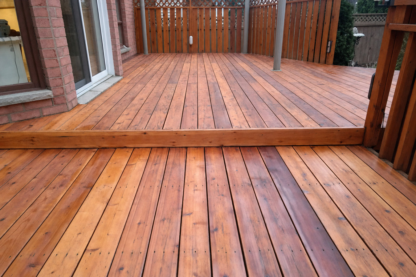 Custom North Port Deck & Fence - custom deck builder in North Port, FL